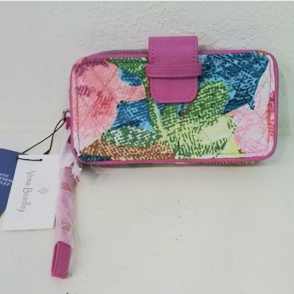 RFID Smartphone wristlet Vera Bradley Superbloom